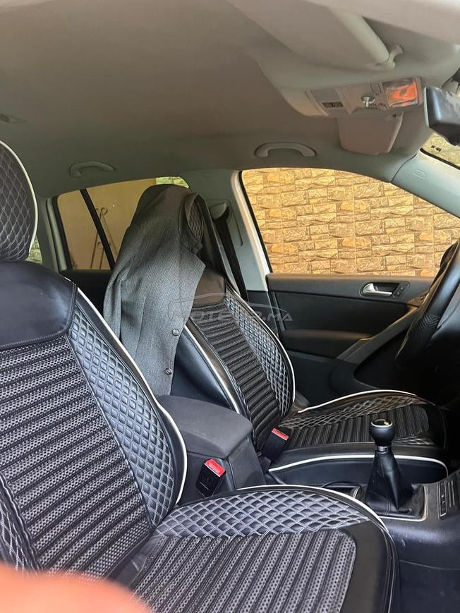 Volkswagen Tiguan Diesel modèle 2009 diwana 2018