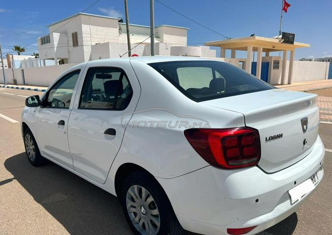 dacia logane essance 2021 en excellent état 