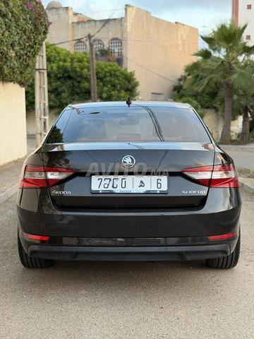 Skoda Superb 2016 automatique à vendre