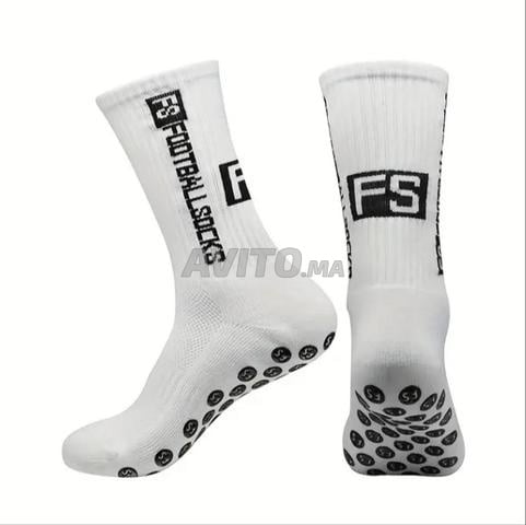 Chaussettes silicone avec la taille standard - 2