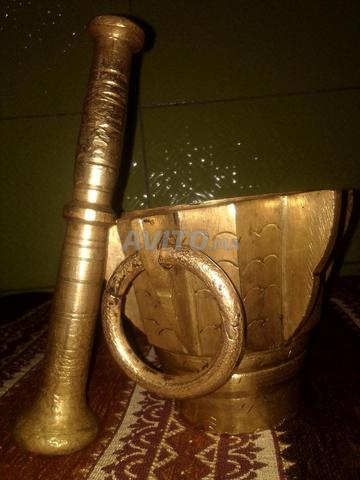 Très ancien mortier en cuivre pesant 3.125 kg
