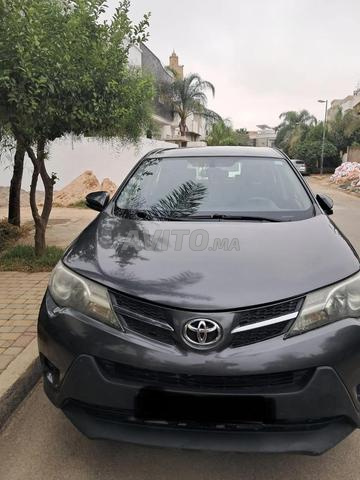 Toyota RAV-4 Diesel Manuelle 2016 à Fès - 2