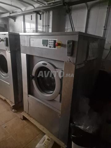 Machine à laver et sèche linge