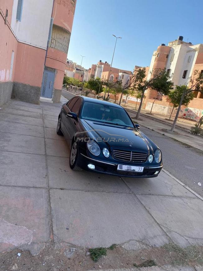 Mercedes 220 