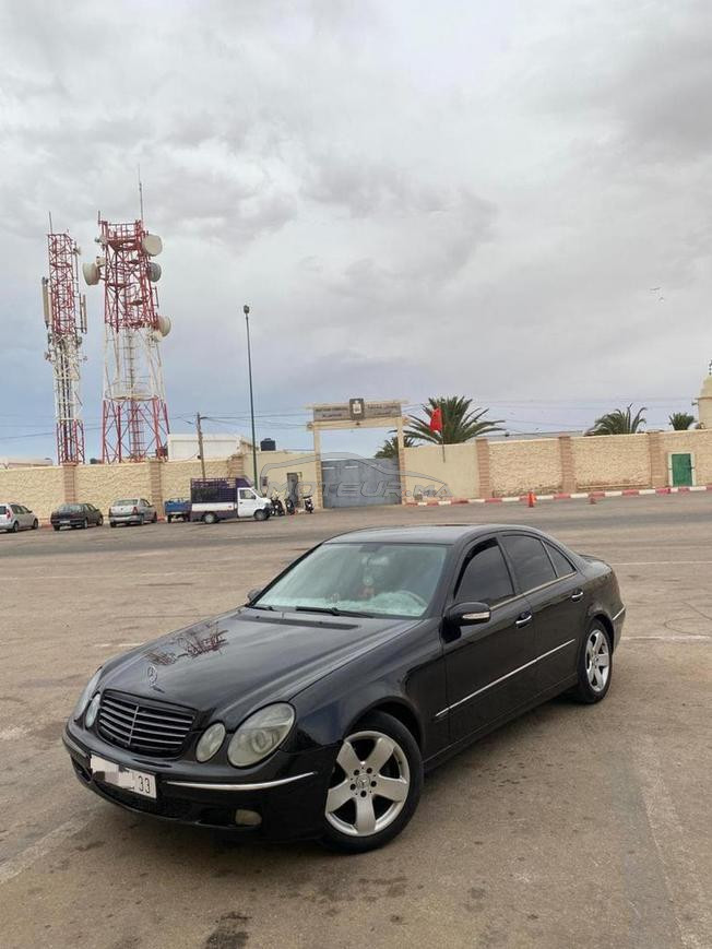 Mercedes 220 