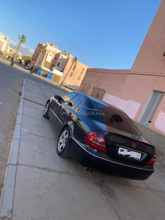 Mercedes 220 