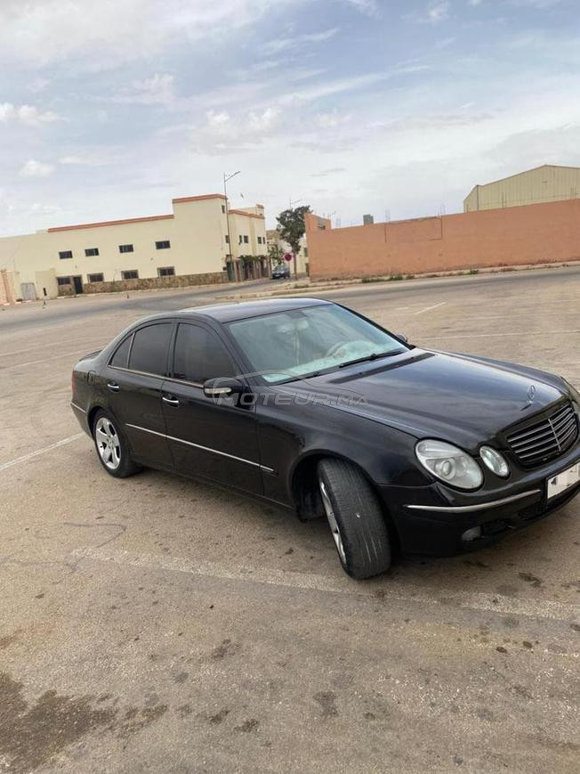 Mercedes 220 