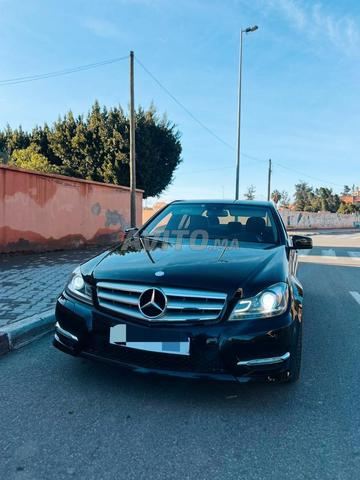 Mercedes Benz 2011 ded 2014