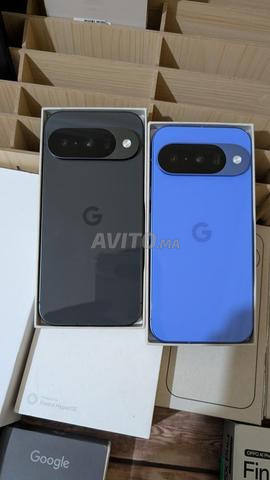 Google Pixel 10 - 2