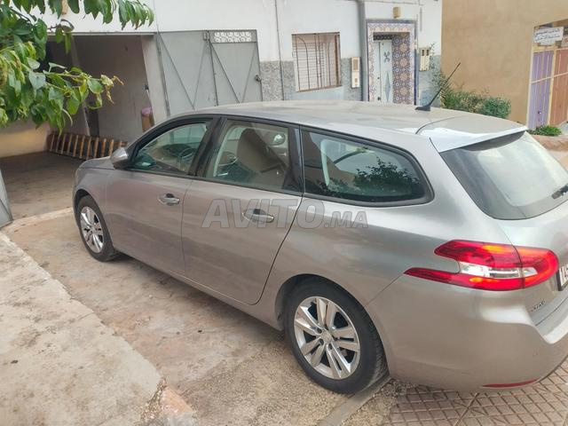 Peugeot 308 familiale