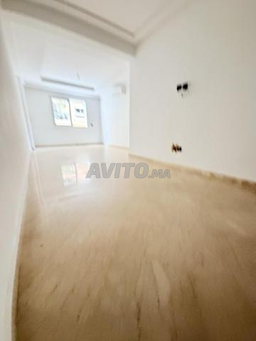 Appartement à louer 96 m² à Casablanca Maarif - 2