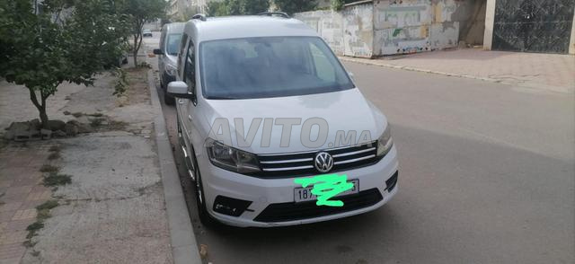 Volkswagen Caddy Diesel Automatique 2017 - 2
