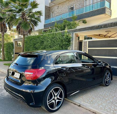 Mercedes Benz A 180 essence PACK AMG - 2