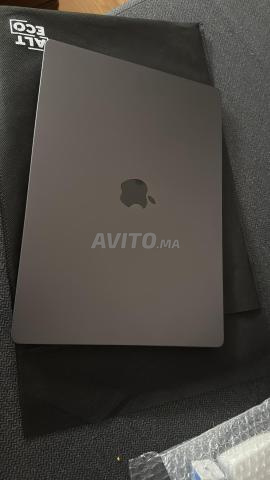 Apple MacBook Pro 16” M4 Max neuf noir sidéral - 2
