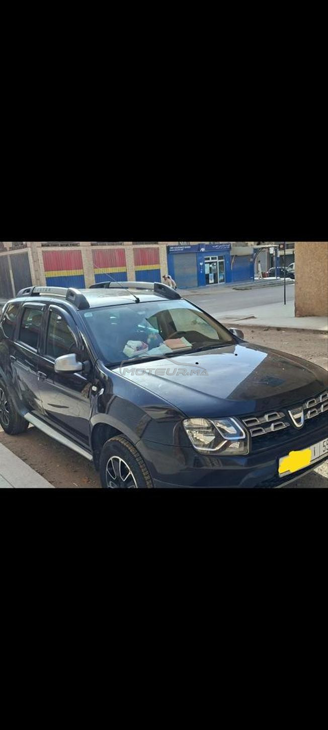 Je vends une Dacia Duster .