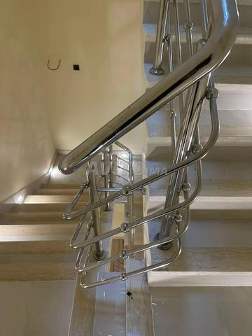 Appartement au deuxième étage à vendre