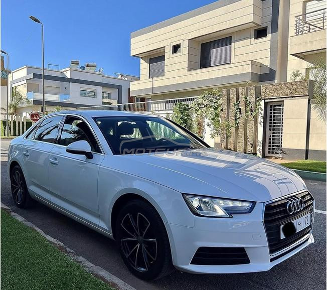 Audi A4 Diesel Automatique 2017 à Rabat