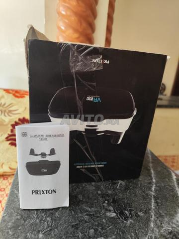 نظارات واقع افتراضي VR 200 بحالة ممتازة - 2