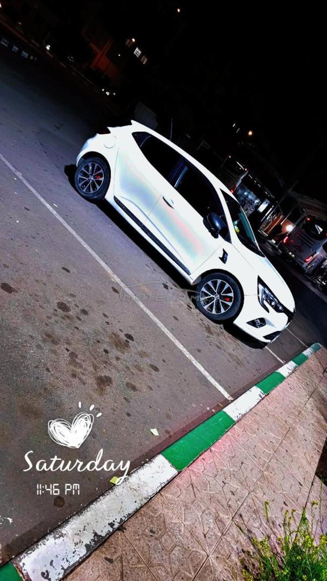 Renault Clio 5 L3aMRa 