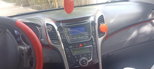 Hyundaii30