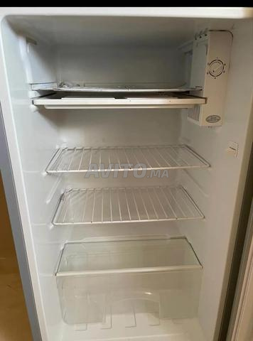 FITCO mini bar 100 L Réfrigérateur Gris - 2