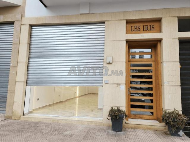 Magasins à vendre à Ain Sebaa, près de 2M et City-Club