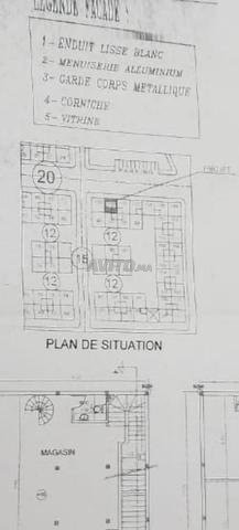 Local commercial très bien situé sur grande rue. - 2