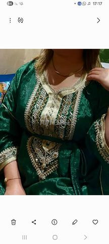 Vente caftan... qui le veut m'envoie un WhatsApp - 2