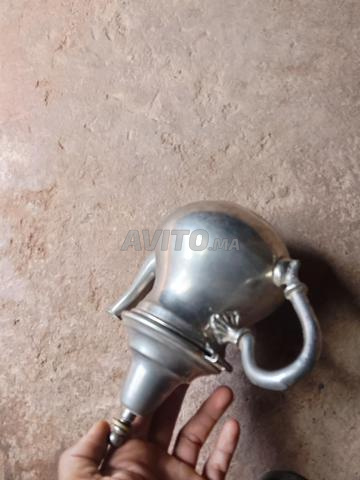 Ancien réfrigérateur datant du début du 20ème siècle 1940 - 2