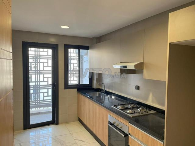 Appartement à louer 120 m² à Rabat - 2