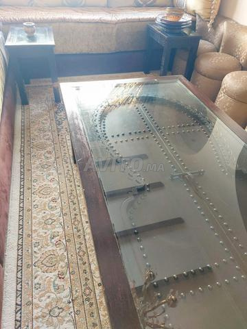 Table artisanale avec quatre petites tables - 2