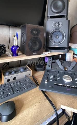 واجهة الصوت USB Universal Audio Volt 476