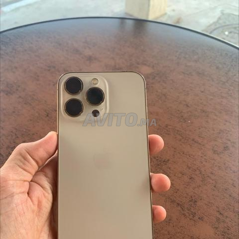 iPhone 13 - 2