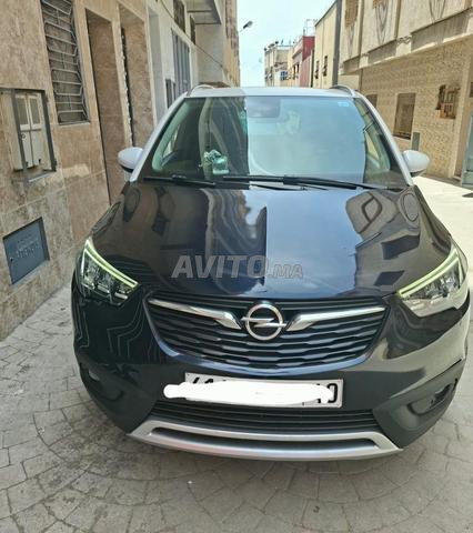 أوبل كروسلاند ديزل يدوية 2018 في طنجة - 2