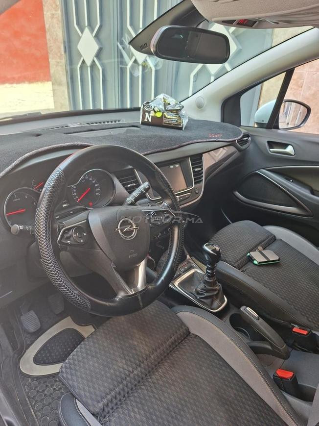 Opel Crossland Diesel Manuelle 2018 à Tanger