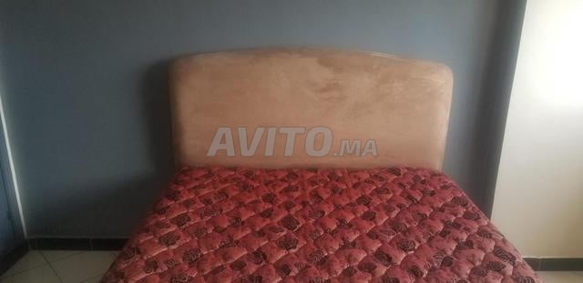 Tête de lit, sommier et matelas - 2