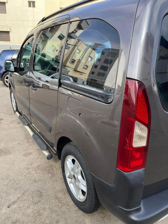 voiture très bon état 