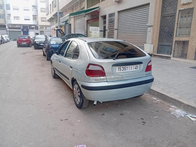  n9iyamégane