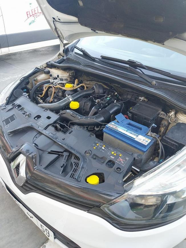 Renault Clio très bon état première main 
