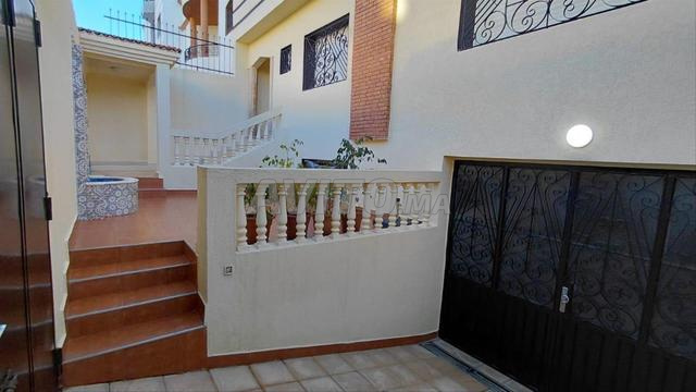 Villa à vendre avec meubles