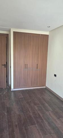 Studio neuf luxueux à louer à Palmier