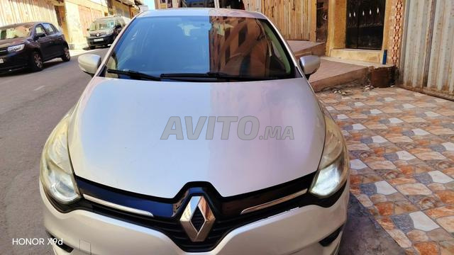 Renault Clio 4 diesel boîte automatique 2017