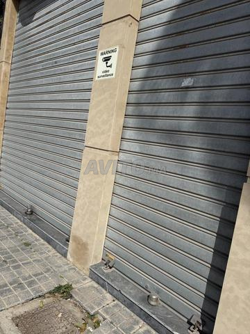 Magasin usage commercial 134m2 belvédère