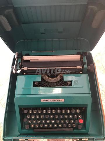 Machine à écrire vintage. 1967 - 2