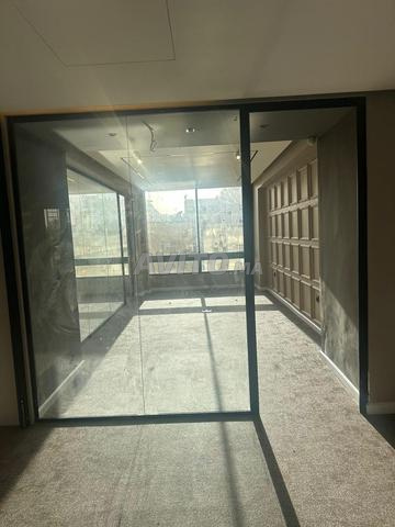 BUREAU NEUF À LOUER SUR BD ANFA - 2