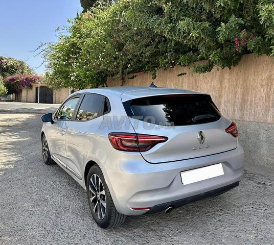 RENAULT CLIO 5 INTENSE