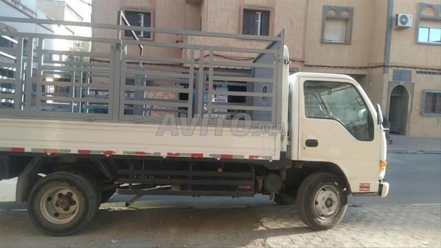 Camion Plateau à vendre - 2