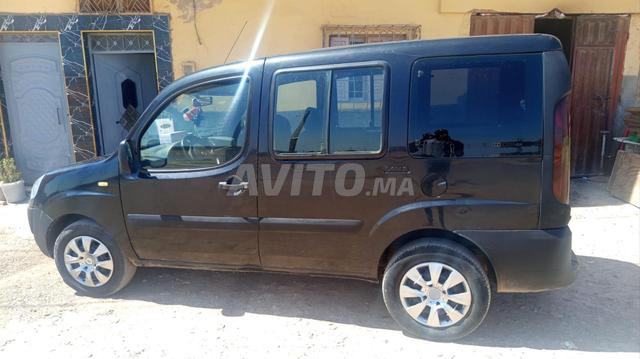 Fiat Doblo pleine et propre - 2