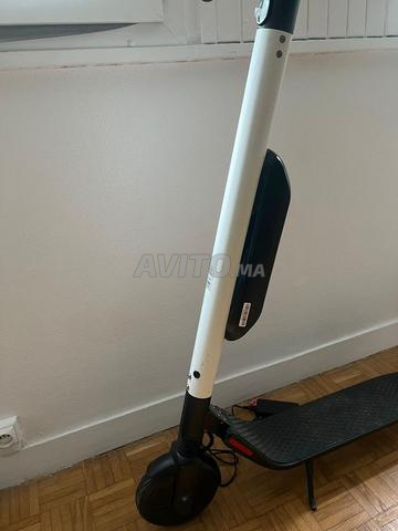 Trottinette électrique Segway Ninebot ES4 - 2