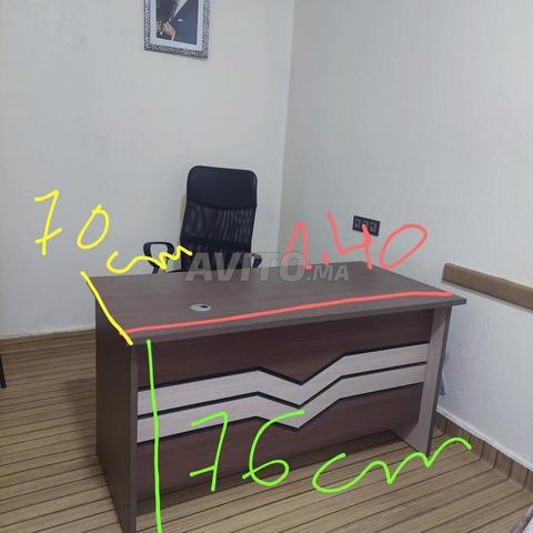 Bureau et chaise à vendre